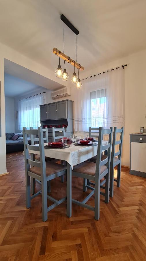 Ri-Jo Apartman โมแฮชส์ ภายนอก รูปภาพ